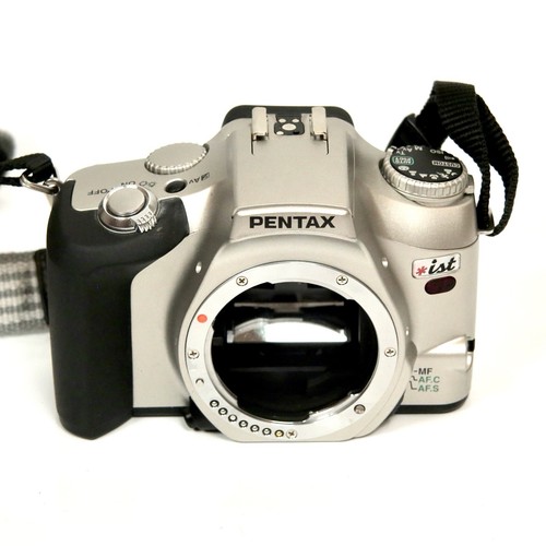 Mint pentax ist 35mm slr - mint,